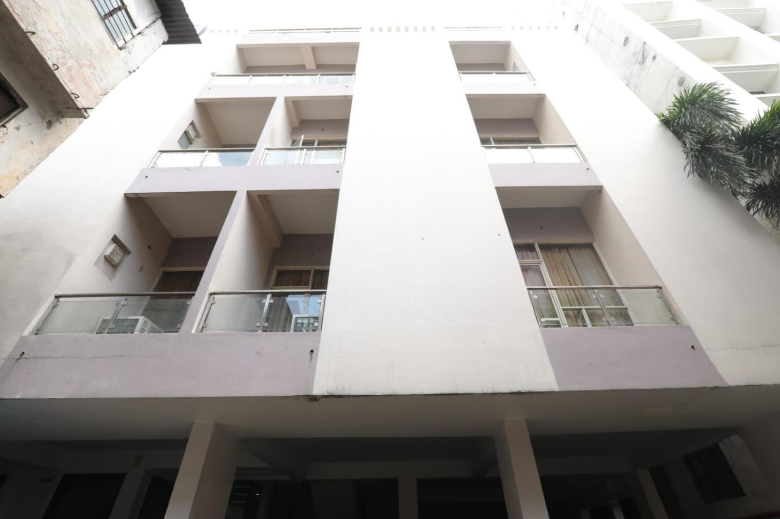 Hotel Global Inn -1 Km From Railway Station - Lift Food And Free Parking Lucknow Ngoại thất bức ảnh